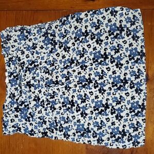 EUC Gap L White & Blue Floral Tank Top